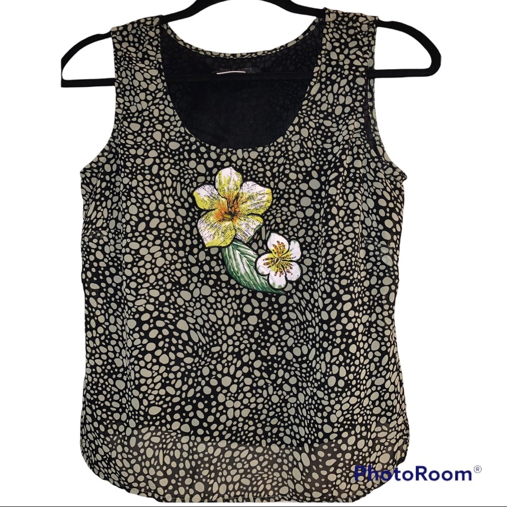 City Girl Nancy Bolen floral top